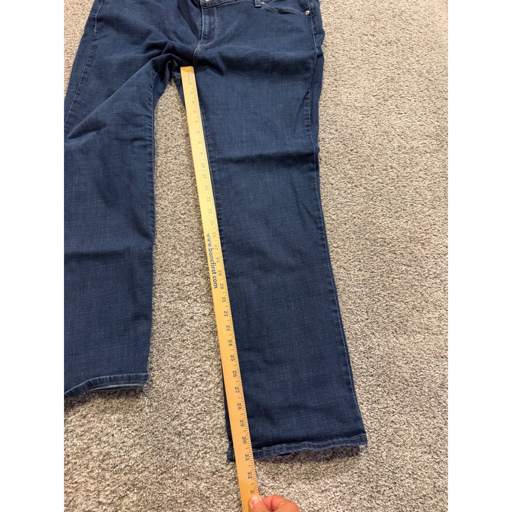 Levis Jeans Women 22W Blue Classic Bootcut Dark Wash Stretch Denim - Picture 6 of 9